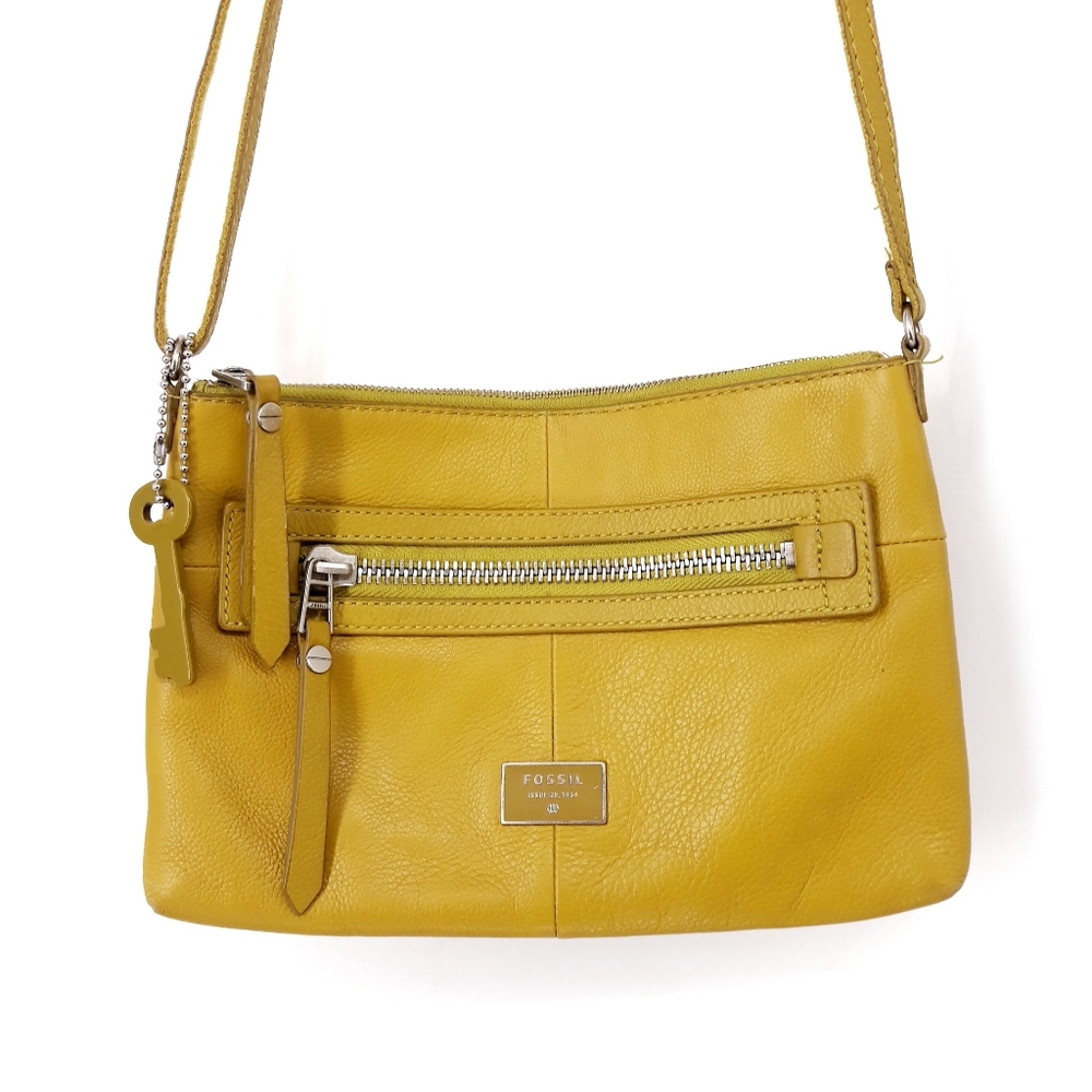 Fossil Dawson Leather Crossbody in Mustard Yellow